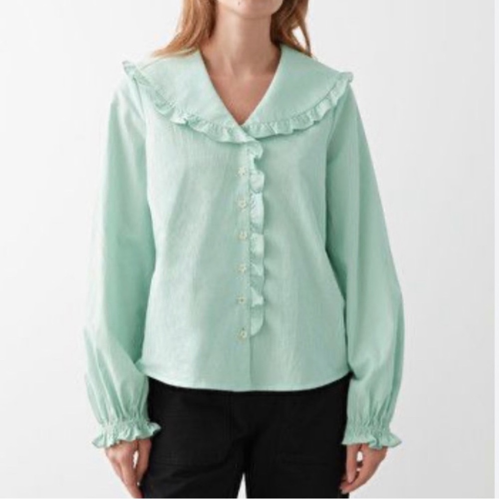 & other stories daisy button ruffle color blouse